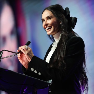 Demi Moore - Magazine and Candid Shoots Collection in demimoore_3538932167016655294.jpg - hidden celebrity photo